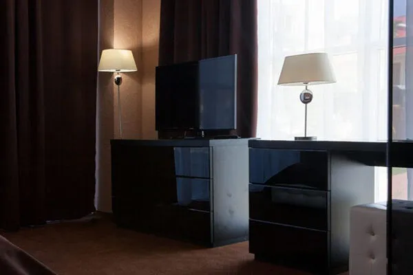 Luxe (основной корпус)