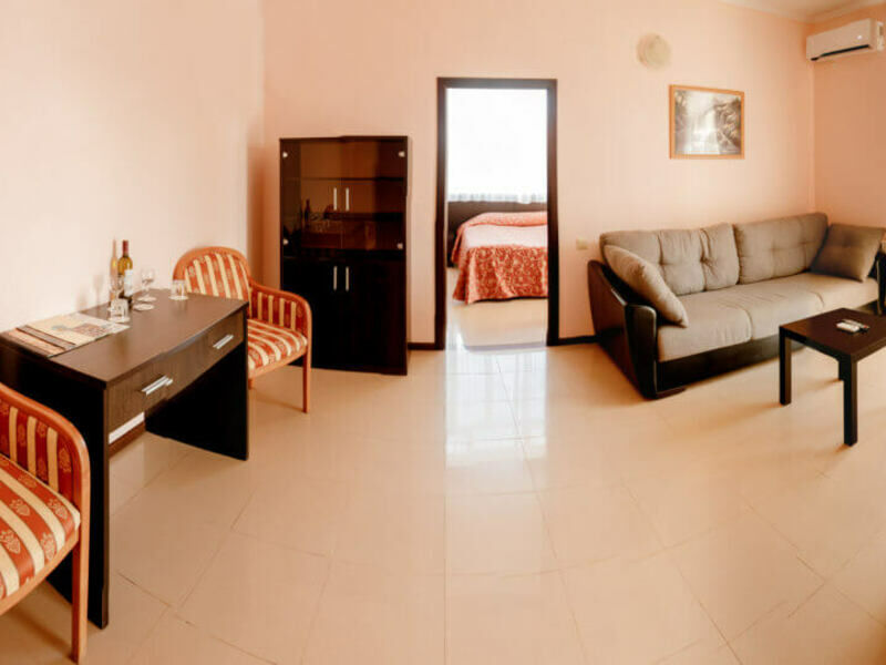 AW3I7258-Panorama-1-1024x542