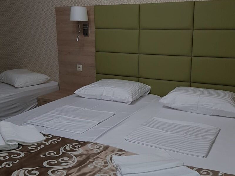 Стандарт 2-местный с балконом (Нижний корпус)