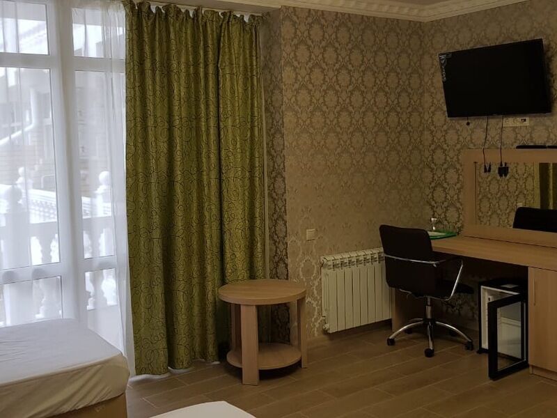 Стандарт 2-местный с балконом (Нижний корпус)