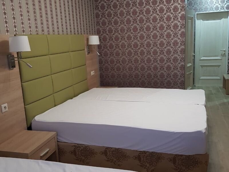 Стандарт 2-местный с балконом (Нижний корпус)