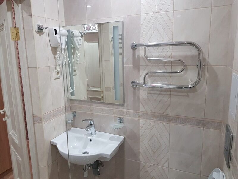 Стандарт 2-местный с балконом (Нижний корпус)