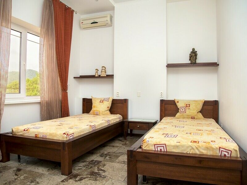 Стандартный 4-местный 2-комнатный без балкона корпус 4