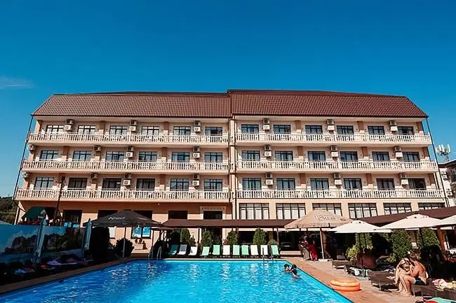 Отель Golden Resort, Новомихайловский, Краснодарский край