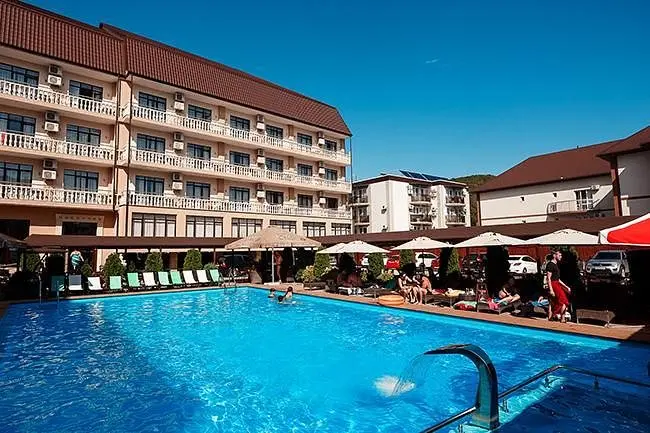 Бассейн | Golden Resort, Краснодарский край