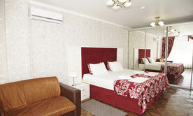 Апартаменты 6-местный, Отель Golden Resort, Новомихайловский