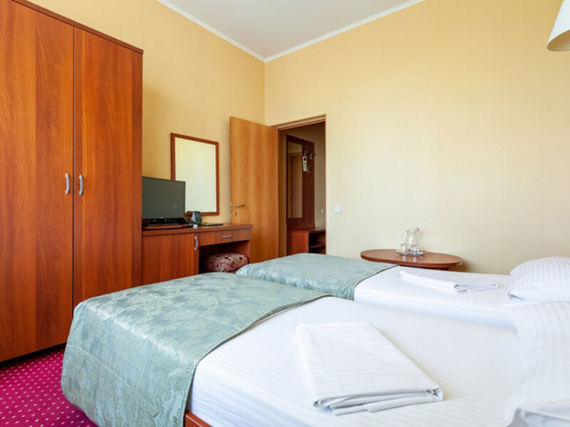 Стандартный 2-местный (с балконом)