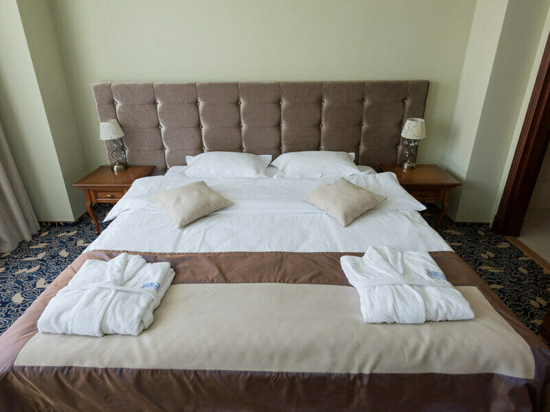 Люкс family 4-местный 3-комнатный