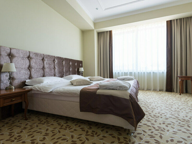 Семейный Сюит