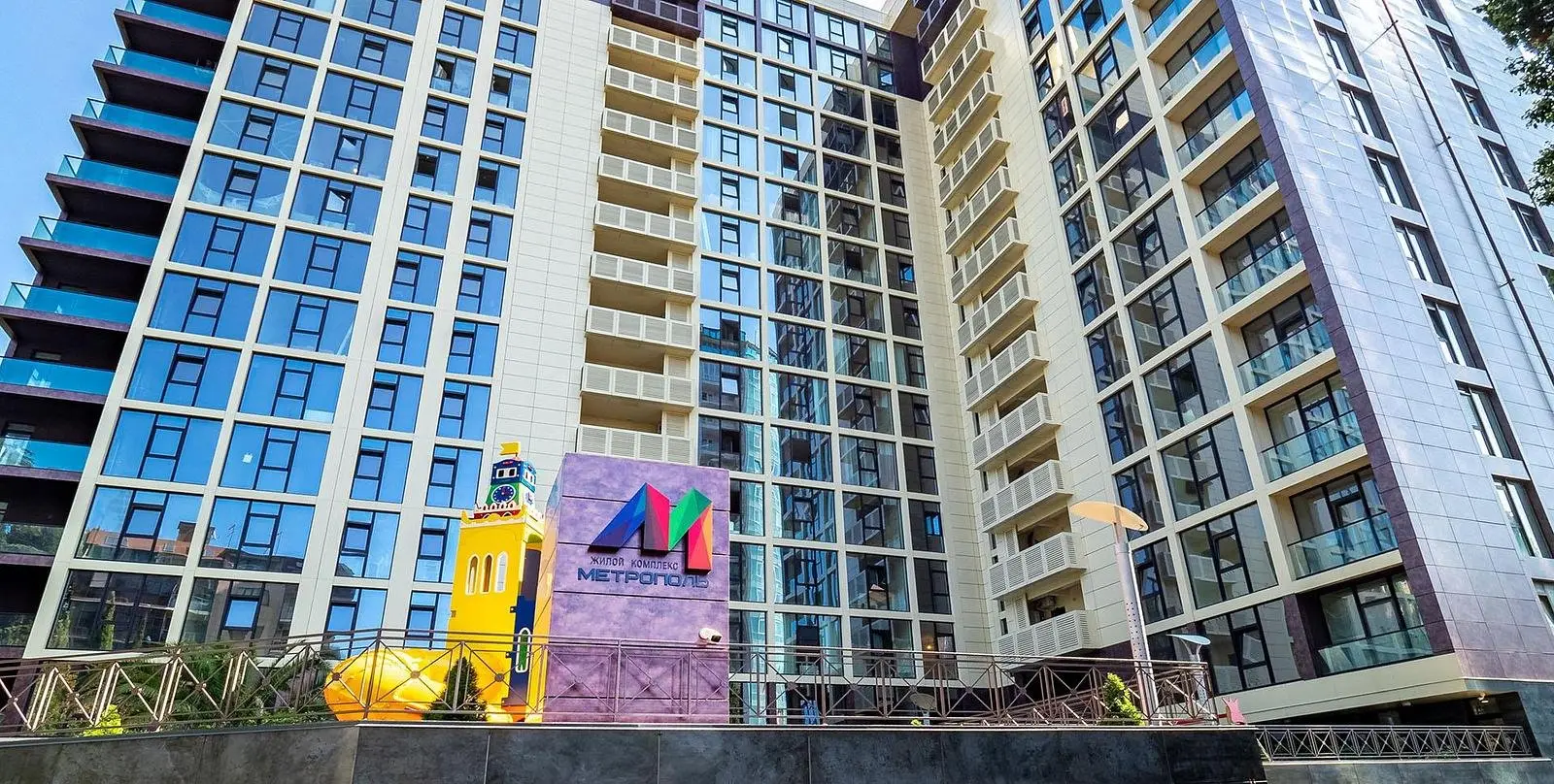 Внешний вид | Метрополь, Краснодарский край