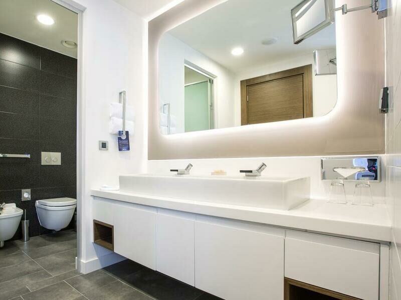 Вилла 8-местная 5-комнатная