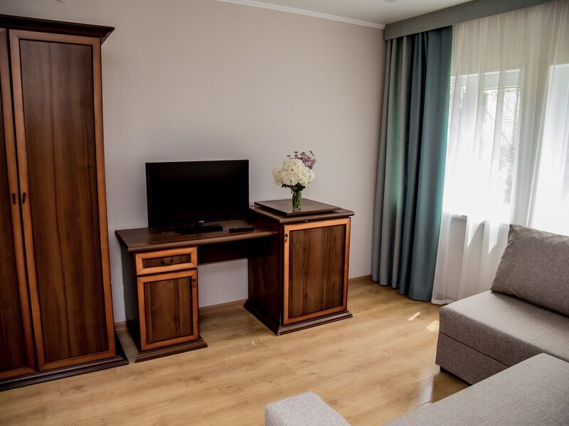 Семейный 2-местный 2-комнатный (с террасой)