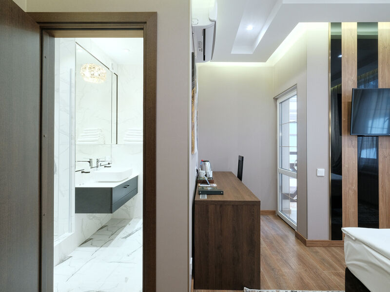 Стандартный 2-местный 1-комнатный (с балконом)