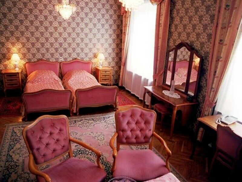 Джуниор сьют 2-местный 1-комнатный (корпус 2)