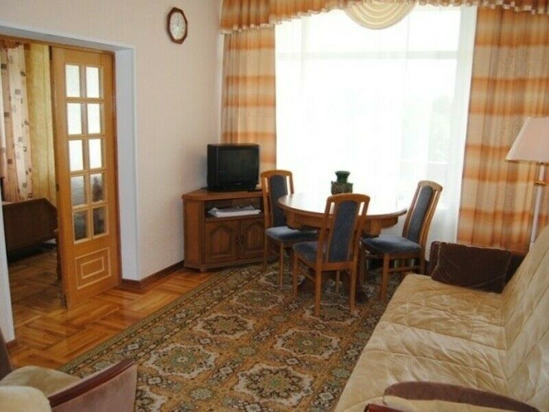 Люкс 2-местный 2-комнатный (корпус 1)