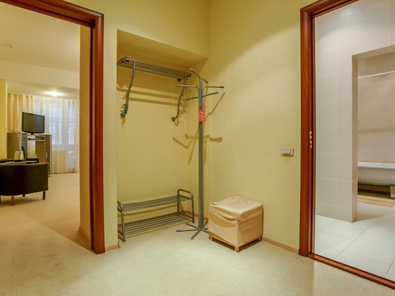 Студия плюс 2-местный 1-комнатный