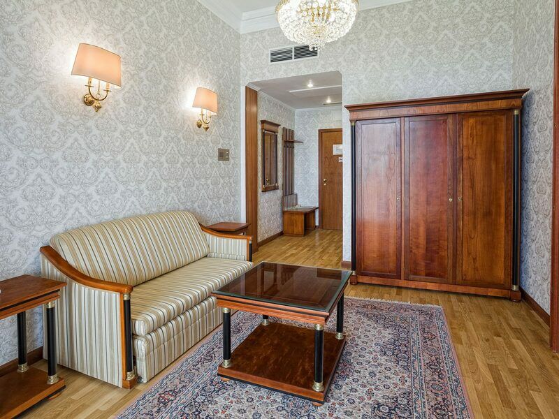 Deluxe 2 2-местный 2-комнатный (корпус 2)