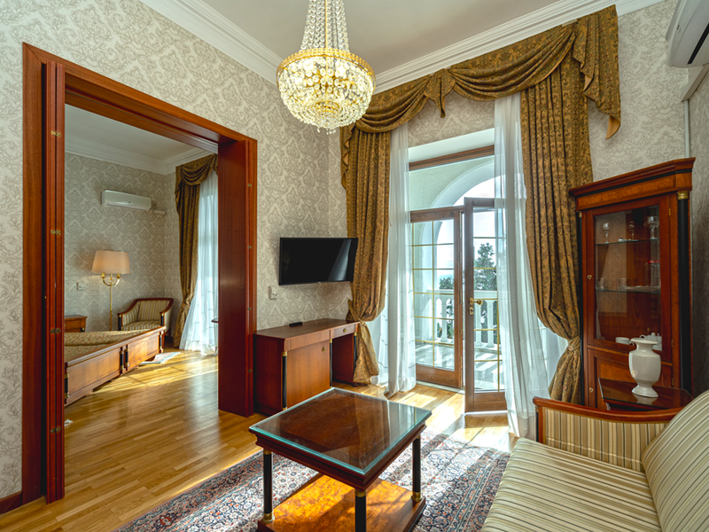 Deluxe 2 2-местный 2-комнатный (корпус 2)