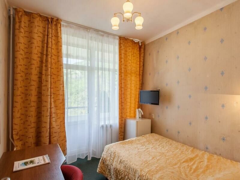 Стандартный 1-местный 2-категории 1-комнатный корп.1 (2к1м1к1)