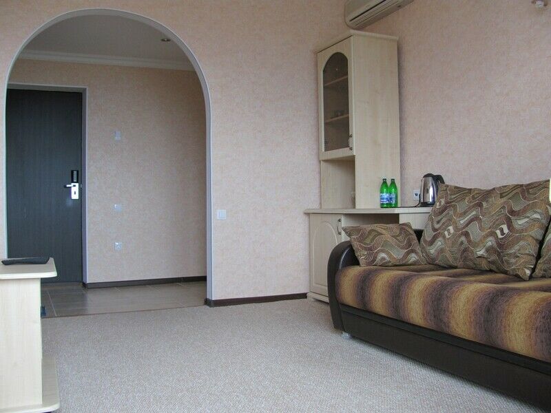 Люкс 2-местный 2-комнатный корп.8