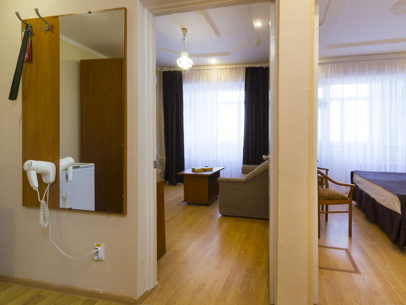 2-местный 2-комнатный (1-категория корпус Б)