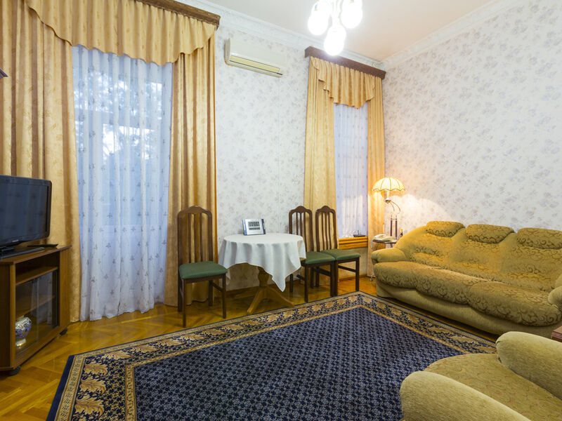 Люкс 2-местный 2-комнатный (корпус В (бывш.10)