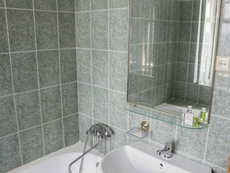 Апартаменты 2-местный 3-комнатный корп. В (А2м3к2)