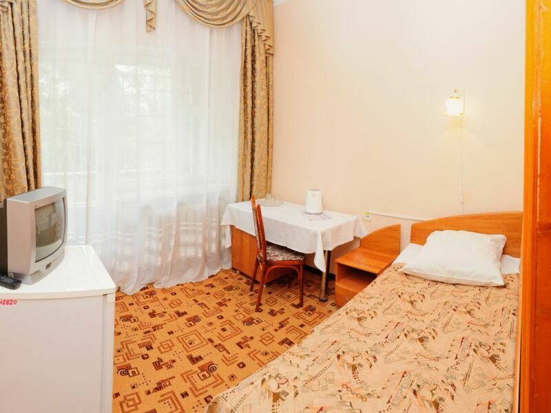 Стандартный 1-местный 2 категории 1-комнатный корп. Горный (2к1м1кГ)