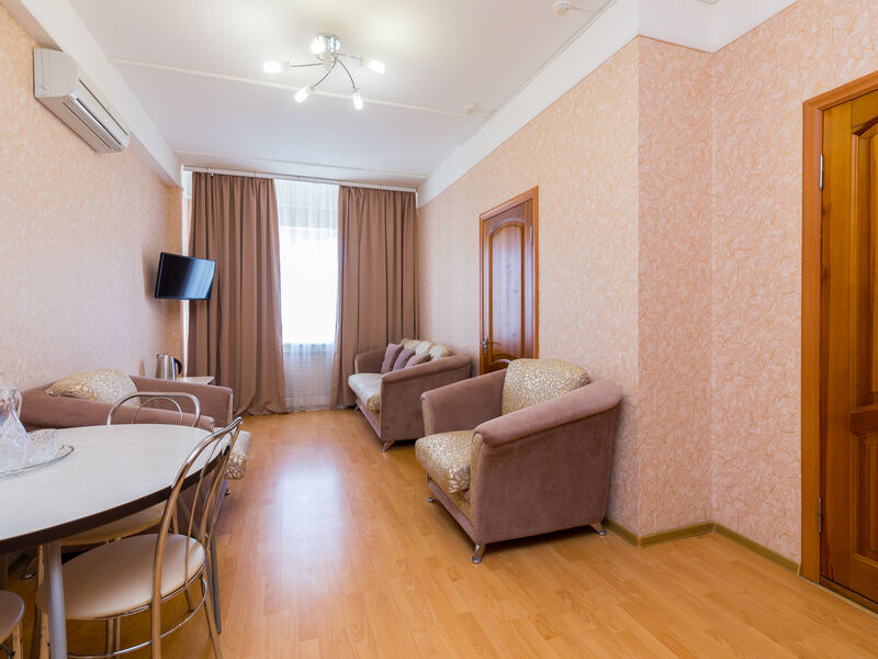 Люкс 2-местный 2-комнатный (3)