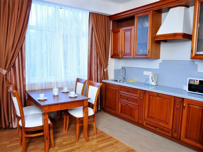 Апартаменты 3-комнатные