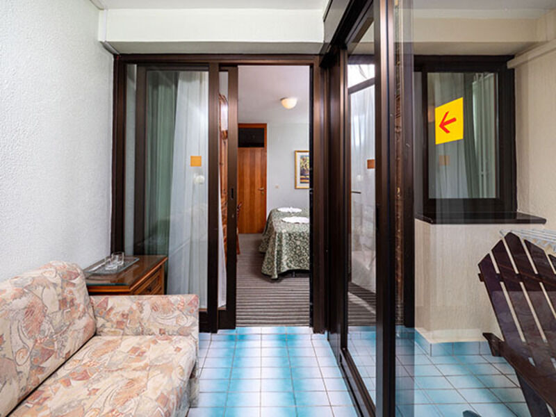 4-х местный с балконом