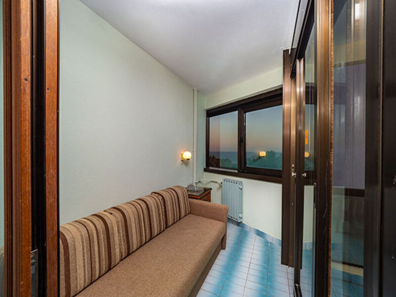 4-х местный с балконом