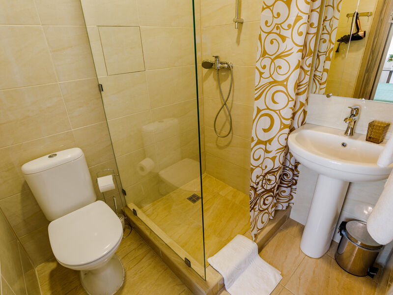 Комфорт 2-местный 1-комнатный корпус 1 (вид на море)