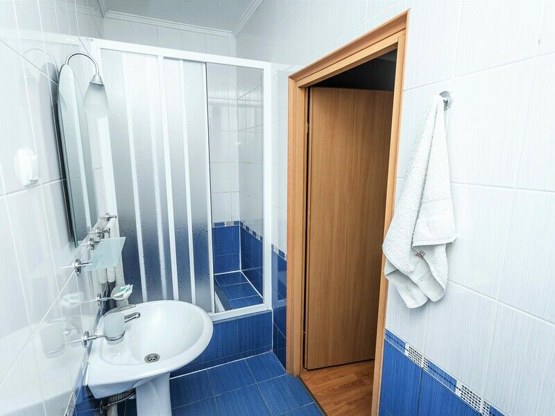 Эконом 2-местный санузел