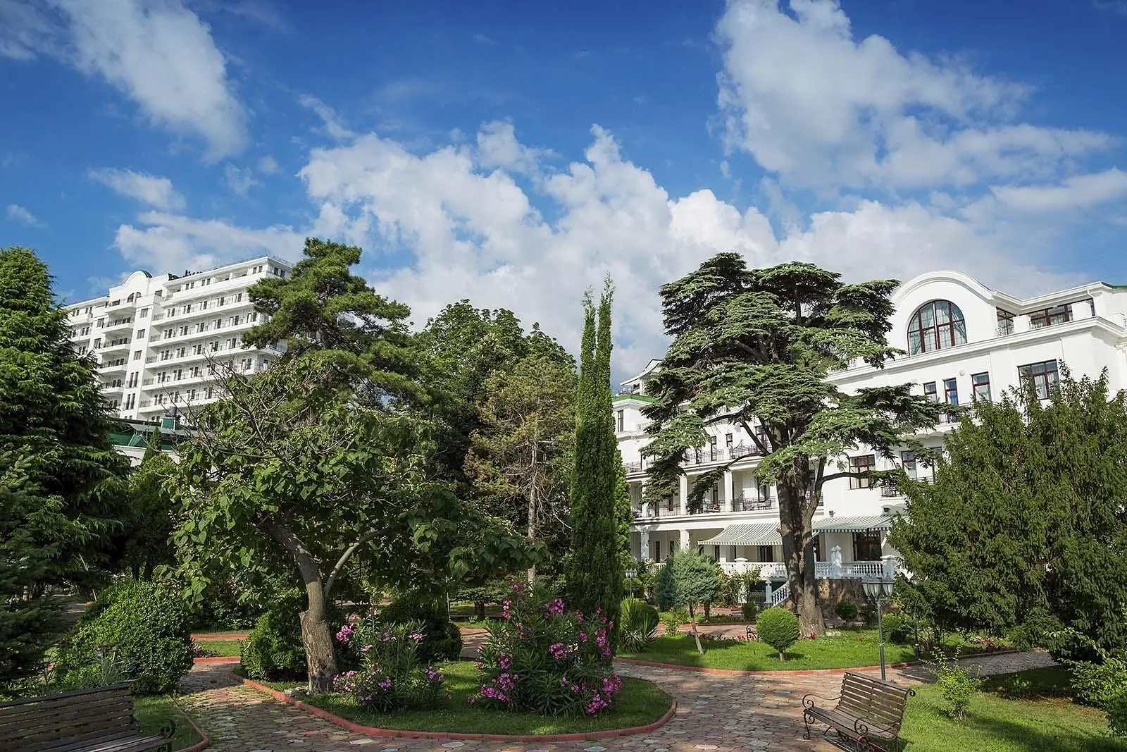 Территория | Riviera Sunrise Resort & Spa, Крым