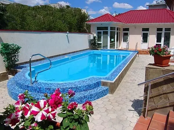 Открытый бассейн | Парус, Крым