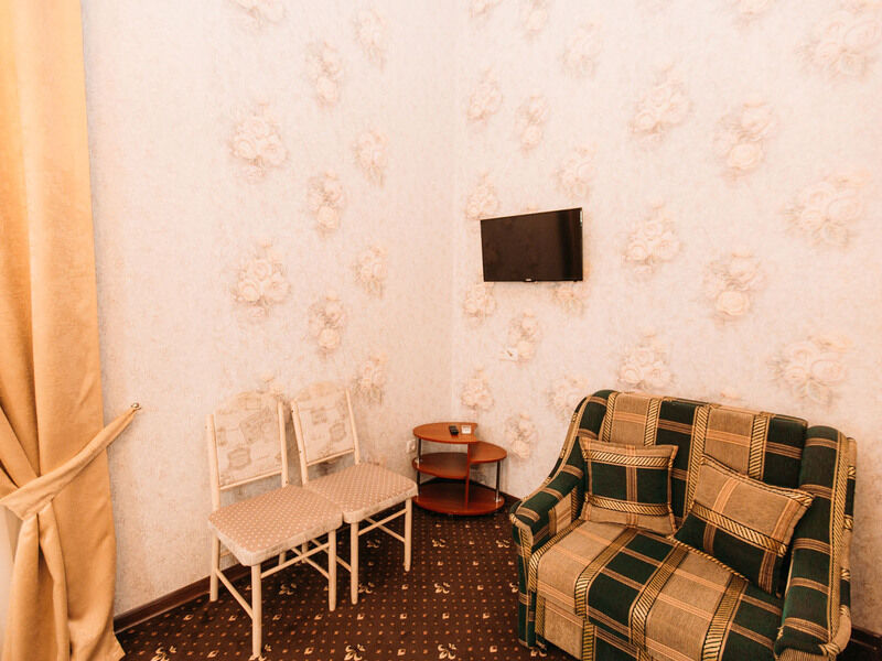 Стандартный 2-местный "Спальня художника"