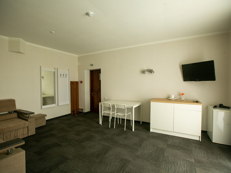 Люкс 3-местный 2-комнатный