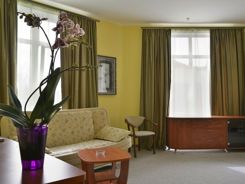 Полулюкс 2-местный без балкона №3,8