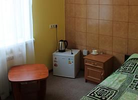 Стандарт 1-местный без балкона без вида, Отель Feliz Verano, Коктебель
