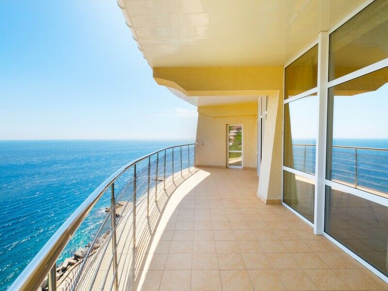 Джуниор Сьют 2-местный (вид на море)