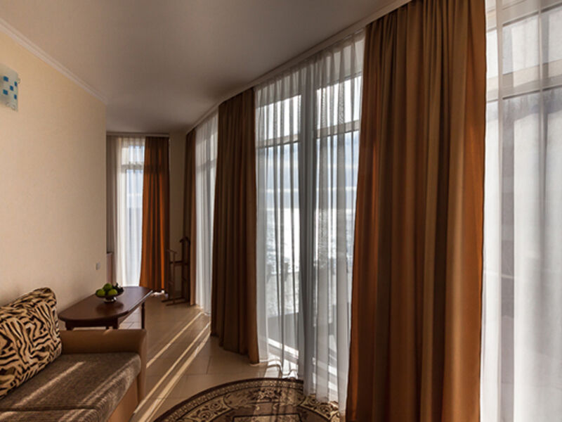 Полулюкс семейный 2-местный