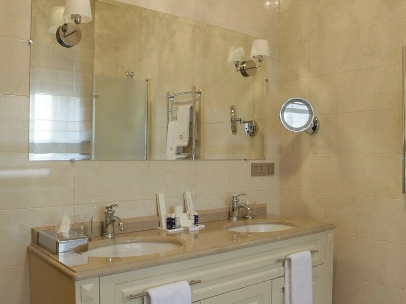 Джуниор сьют 2-местный 2-комнатный