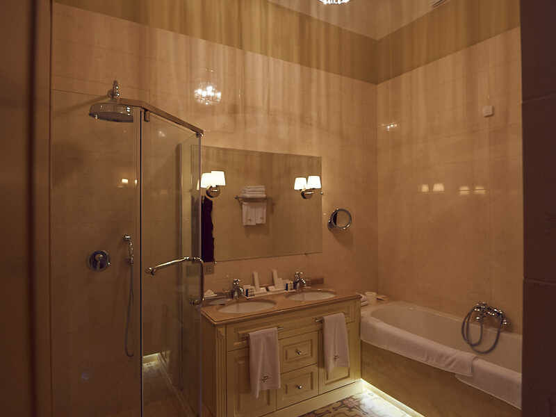 Сьют 4-местный 3-комнатный