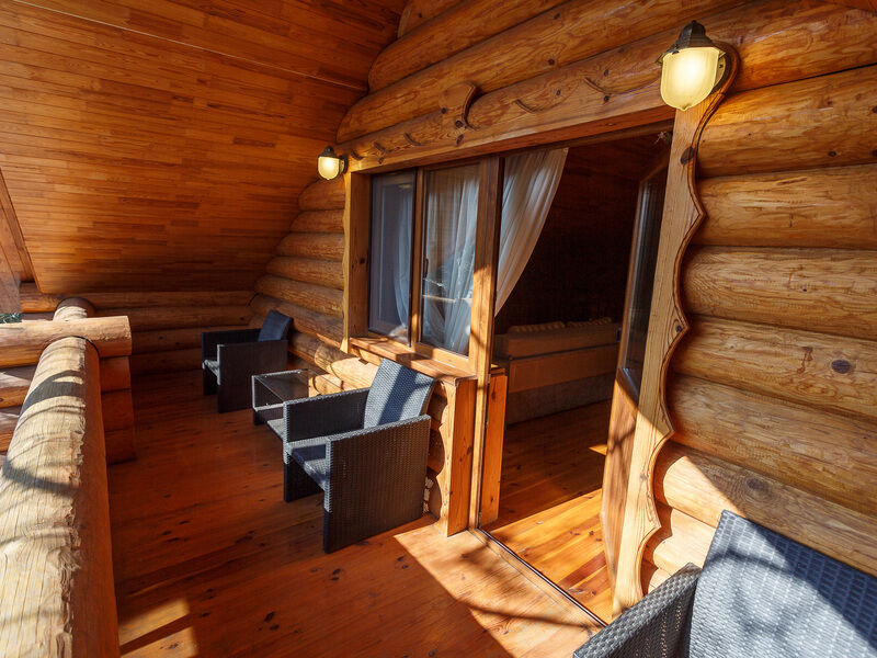 Люкс 6-местный 3-комнатный 2-этажный (в отдельно стоящем срубе)