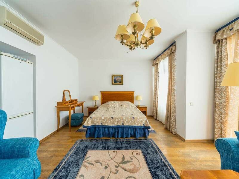 Люкс 2-местный 2-комнатный (вид на море)