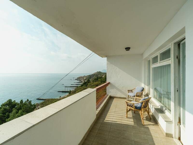 Люкс 2-местный 2-комнатный (вид на море)