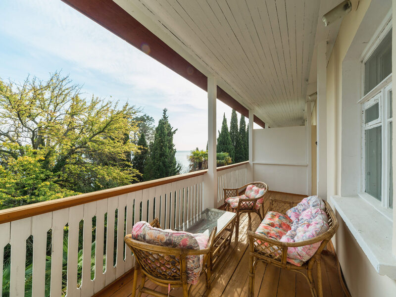 Полулюкс 2-местный 1-комнатный (вид на море)