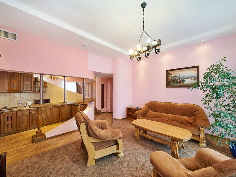 Студио Пинк 2-местный 2-комнатный