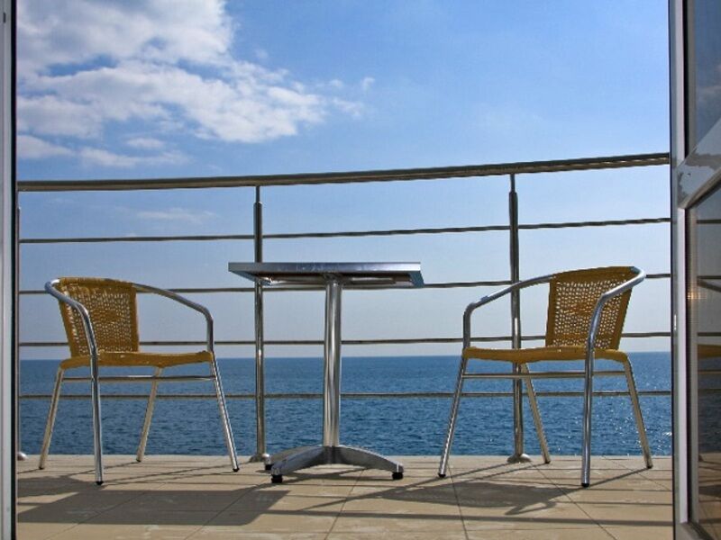 Апартаменты с мини-кухней 2-комнатные, 2 кровати